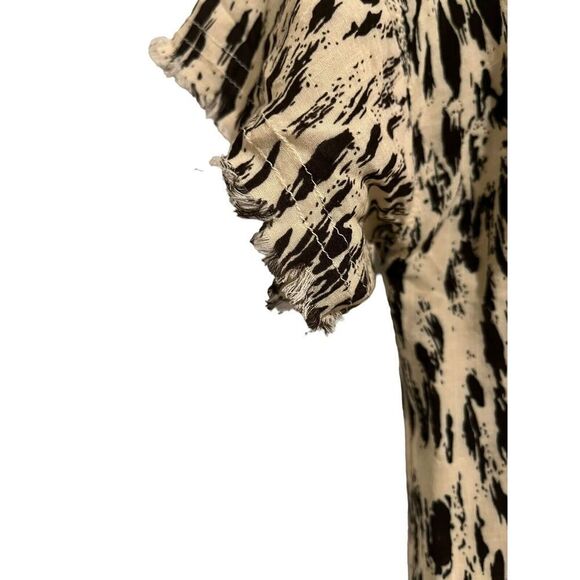 Philosophy Shirt Womans XS Button Up Blouse Top Tan Black Animal Print NEW - Picture 6 of 11